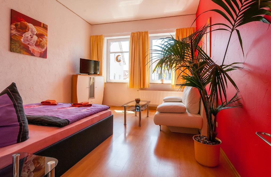 Hotel Am Mueritzhafen Garni Варен Номер фото
